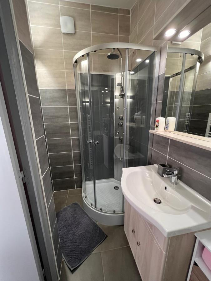 Chambres D'Hotes Chez Florence Montmerle-sur-Saone Zewnętrze zdjęcie